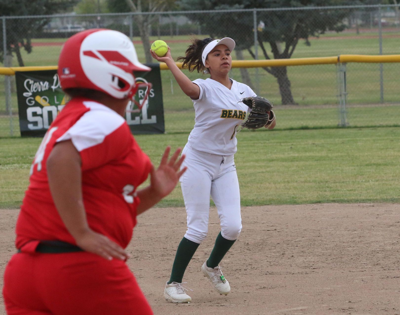 Randall’s 3-run homer propels Golden Bears in fourth inning